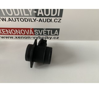 https://www.autodily-audi.cz/2137-thickbox/vaha-vzduchu-06j-906-461.jpg